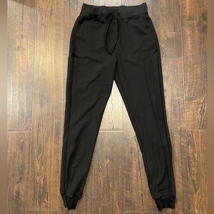 Mandala Scrubs- “High Waisted Joggers” in Black, size Small/Tall